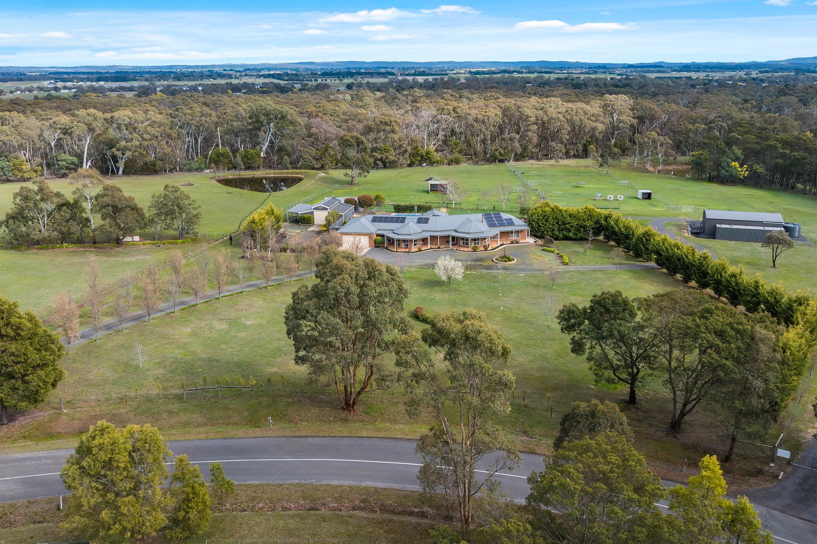 Real Estate and Property in 91 Rosa Court, Kyneton, VIC