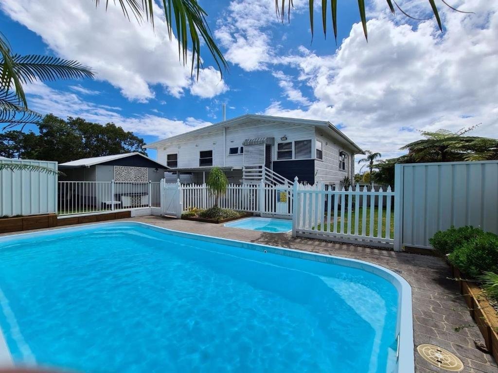 91 Sandy Point Road CORLETTE 2