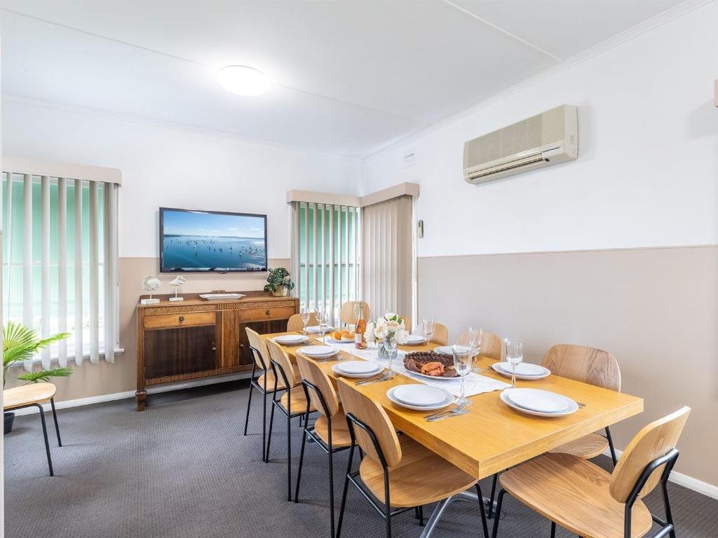 91 Sandy Point Road CORLETTE 5