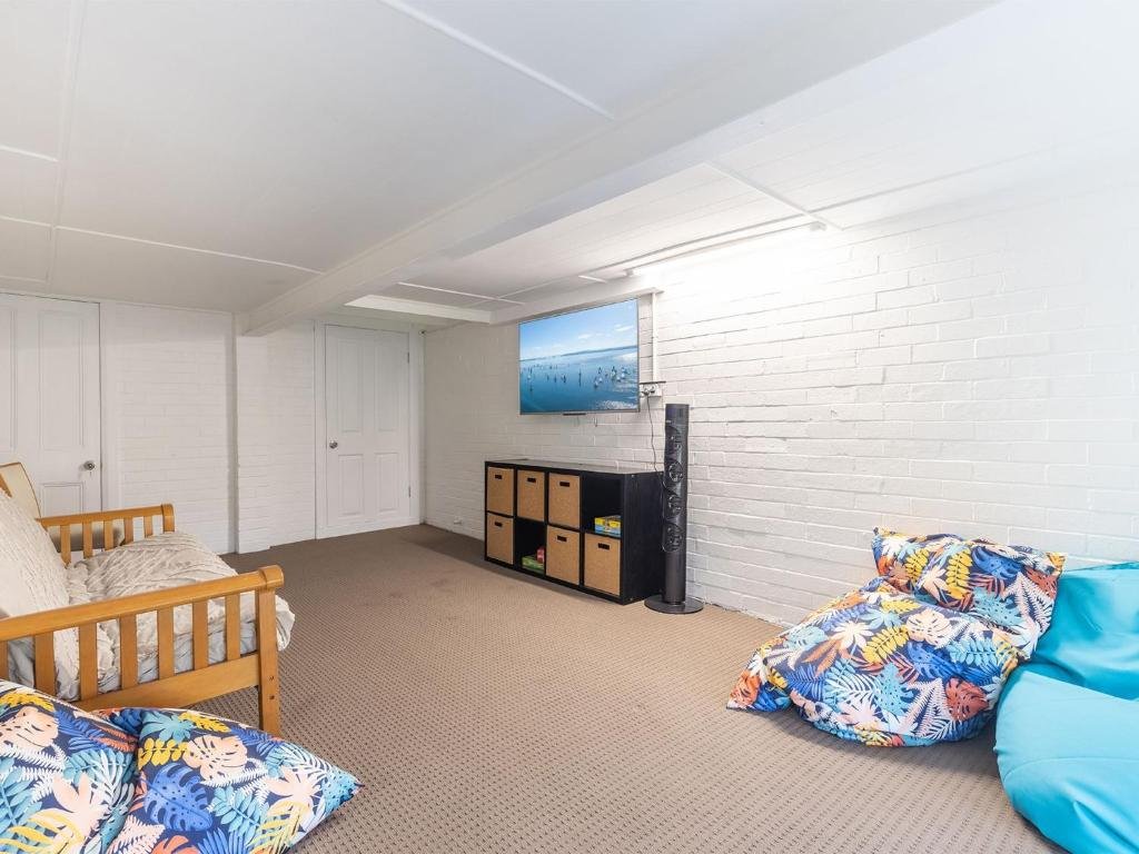 91 Sandy Point Road CORLETTE 9