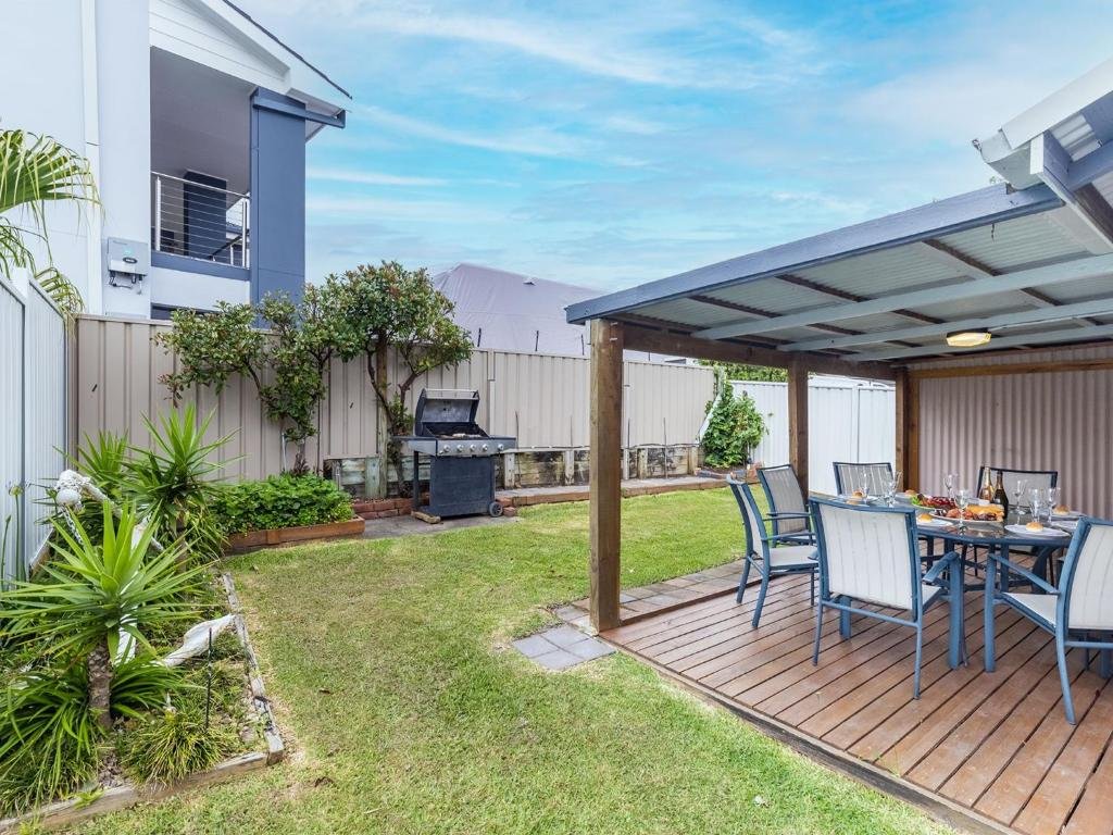 91 Sandy Point Road CORLETTE 18