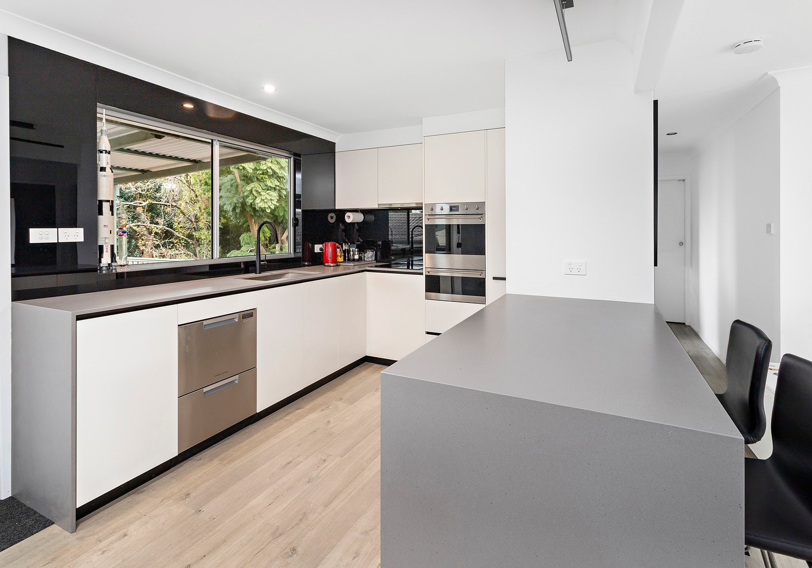 91 Stanley Avenue FARMBOROUGH HEIGHTS 2