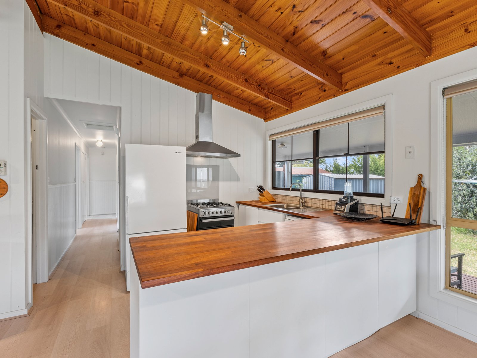 Real Estate and Property in 91 Sunset Strip , Ocean Grove, VIC