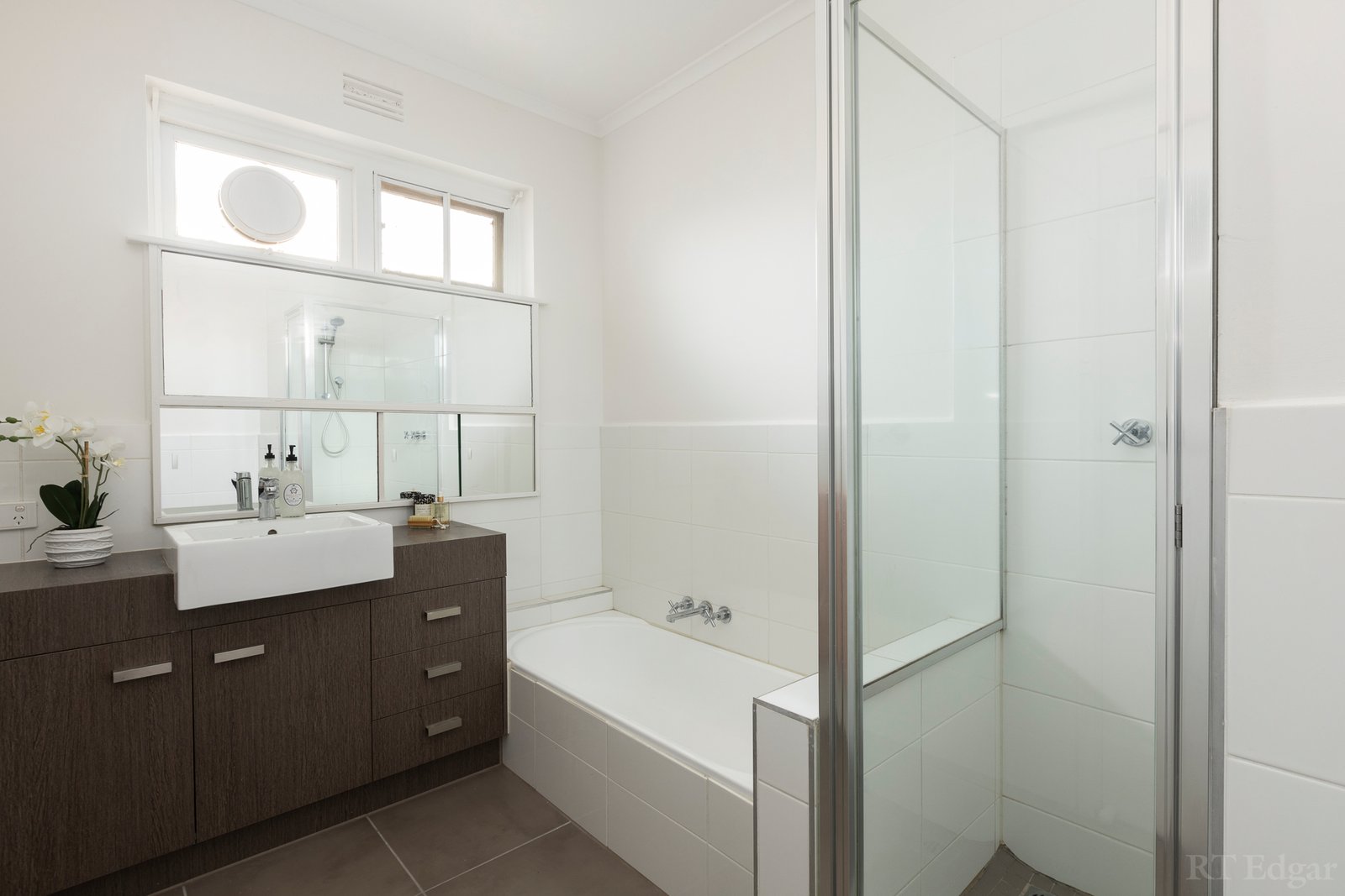 Real Estate and Property in 9/1 Tahara Road, Toorak, VIC