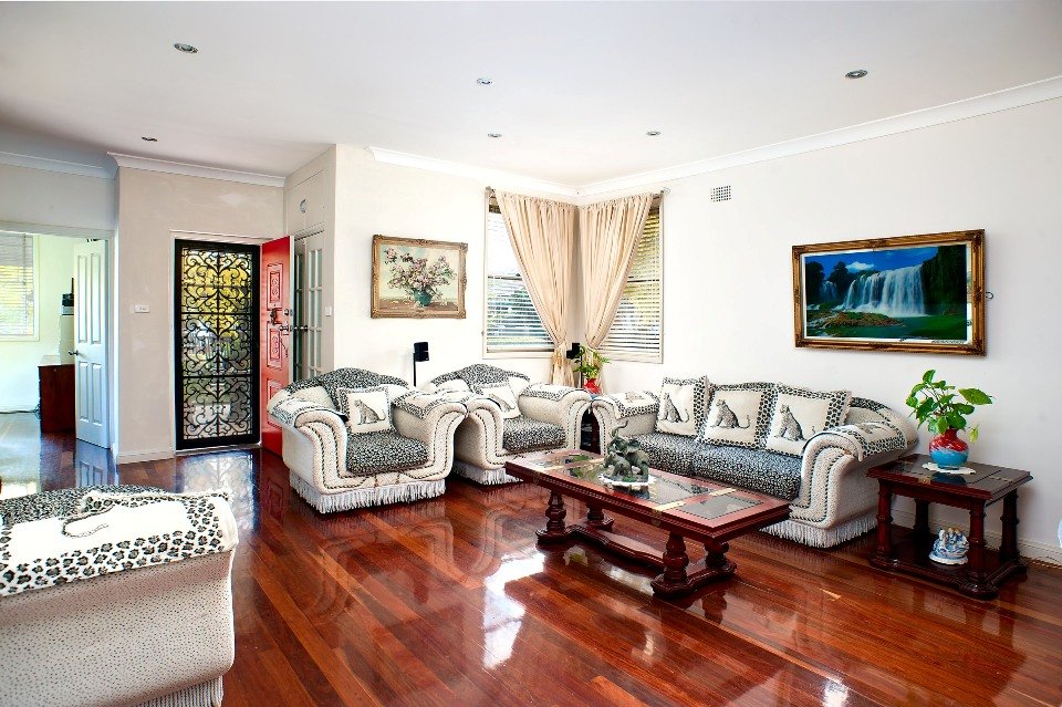 91 Wellington Street MASCOT 2