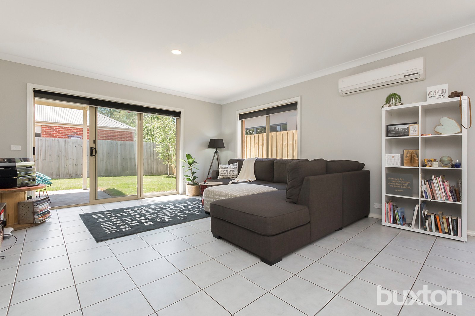 Gallery: 9/10 Bosanquet Avenue