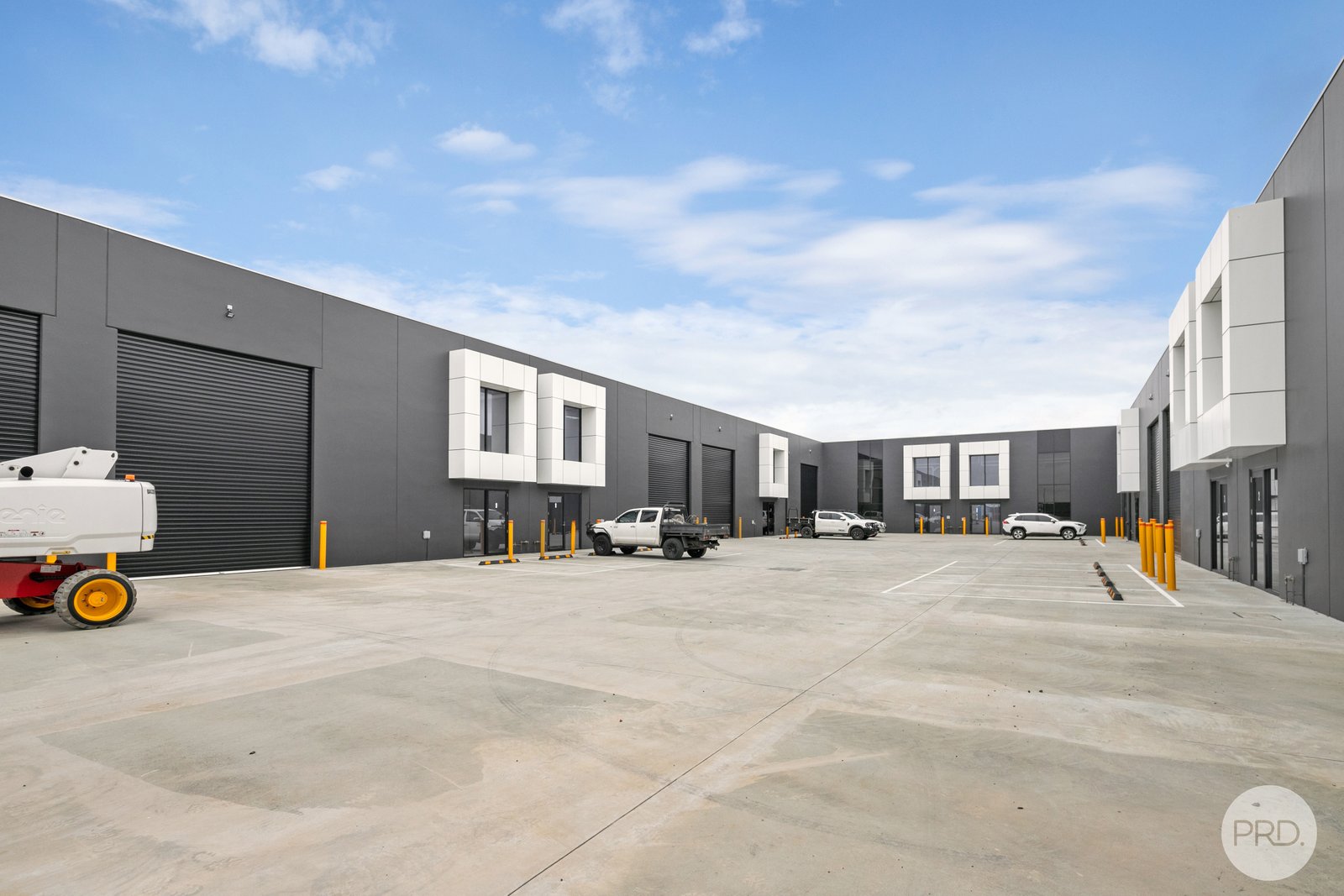 9/10 Concept Drive DELACOMBE 2