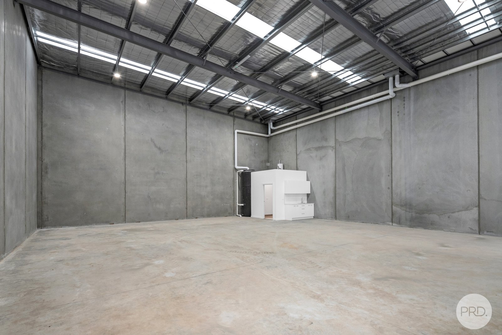 9/10 Concept Drive DELACOMBE 4