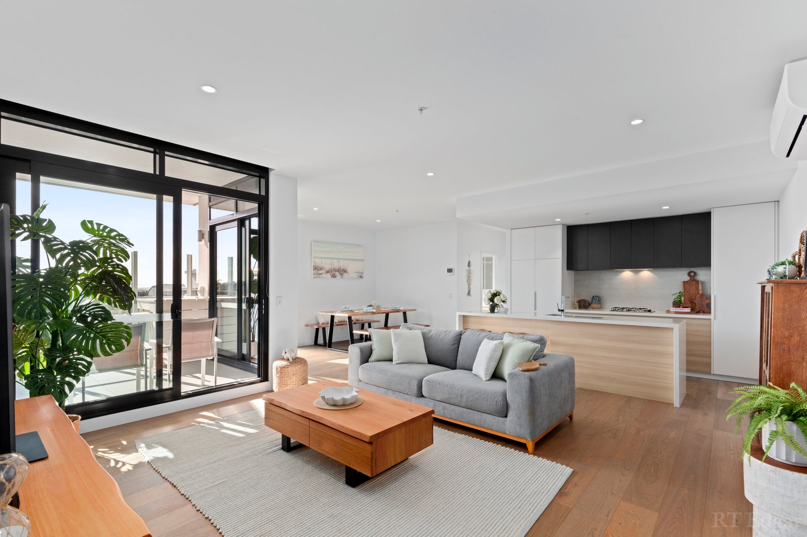 Real Estate and Property in 9/100 The Parade, Ocean Grove, VIC