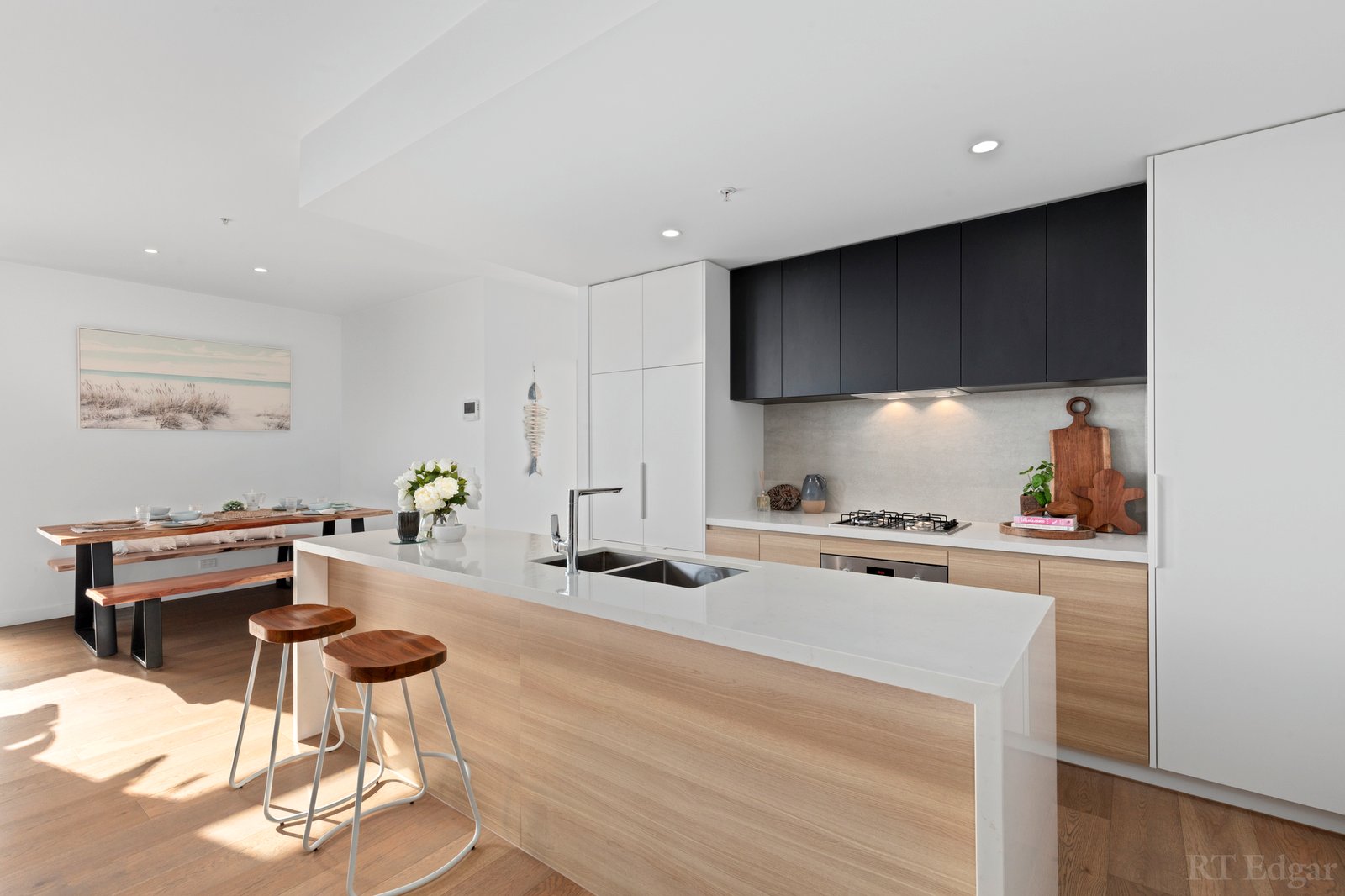 Real Estate and Property in 9/100 The Parade, Ocean Grove, VIC