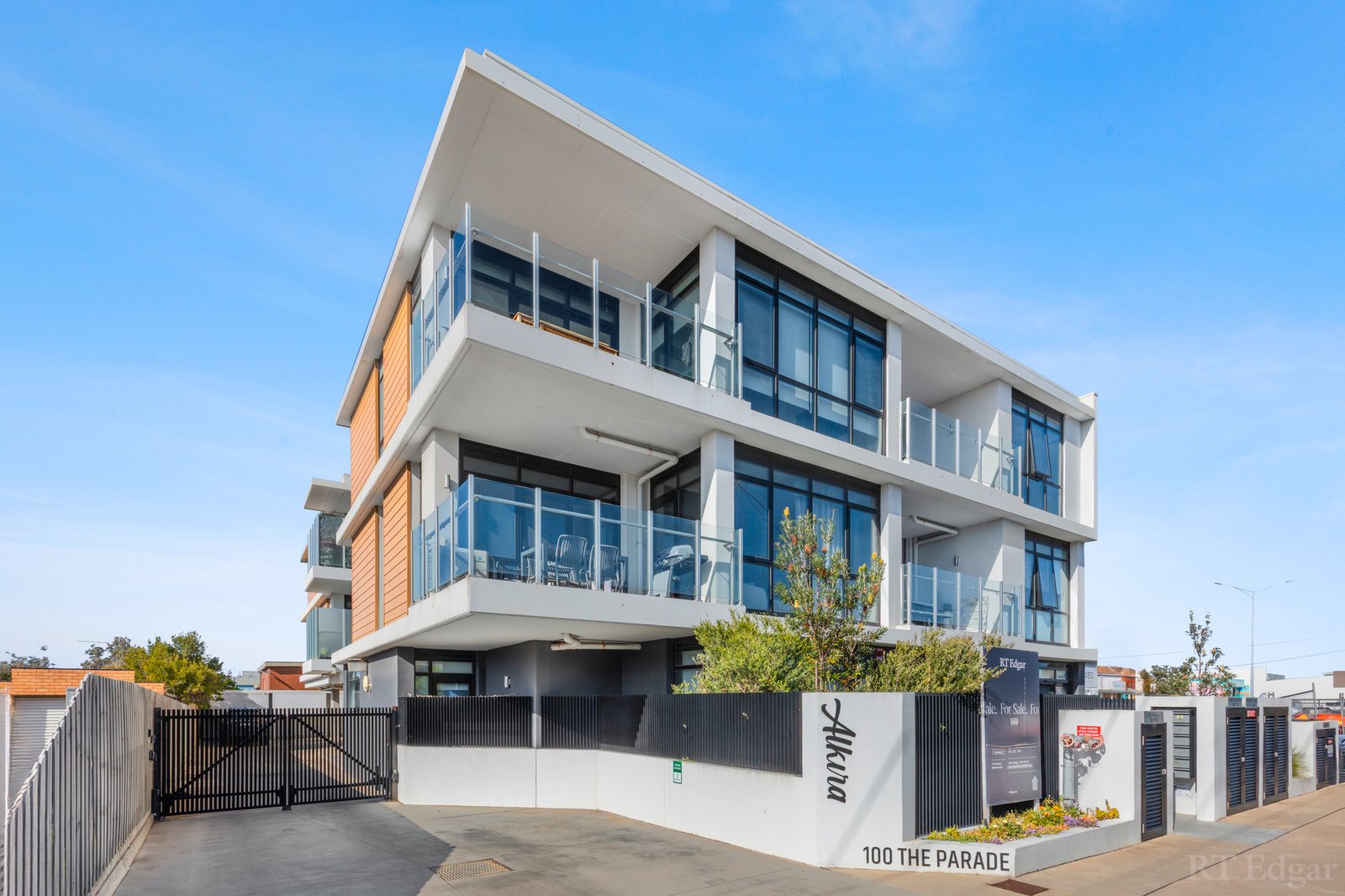 Real Estate and Property in 9/100 The Parade, Ocean Grove, VIC