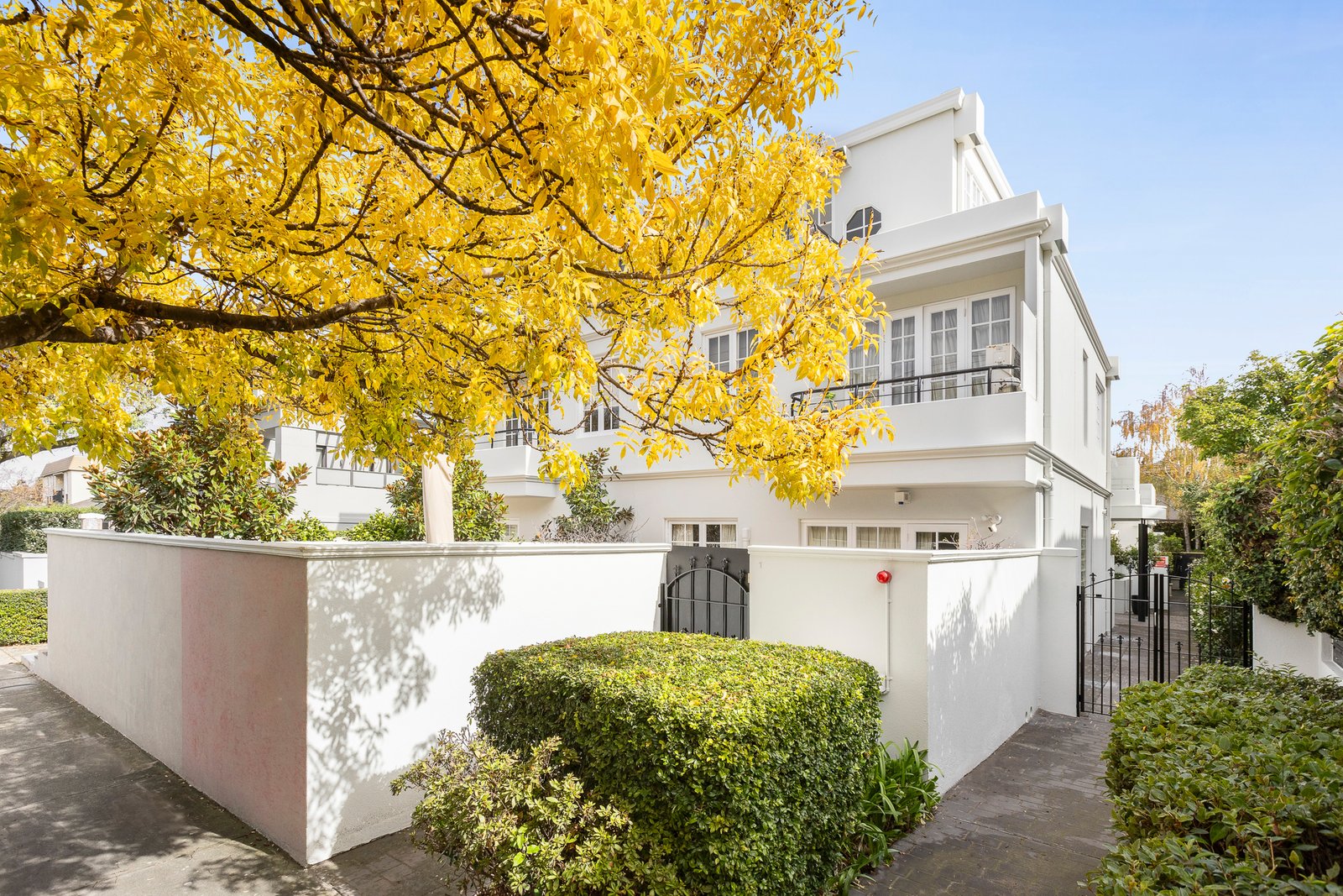 9/105 Mathoura Road, Toorak, 3142