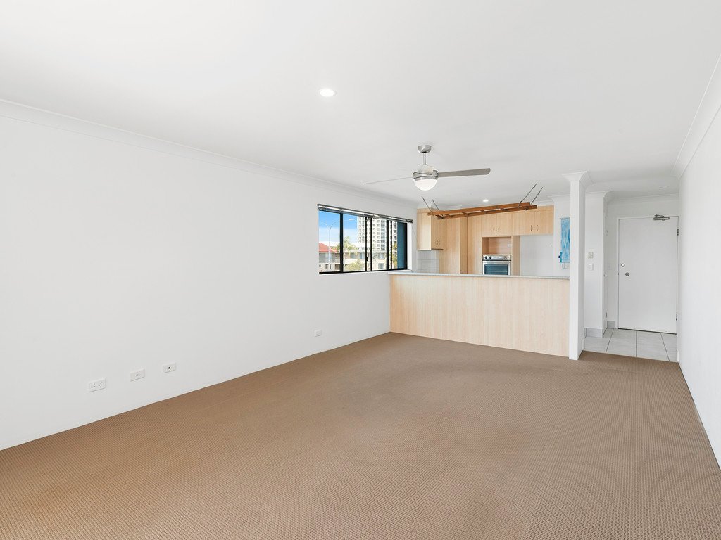 9/1066 Gold Coast Highway PALM BEACH 6