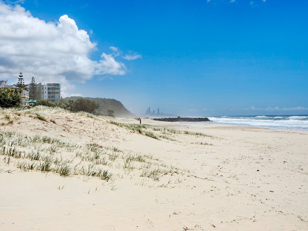 9/1066 Gold Coast Highway PALM BEACH 12