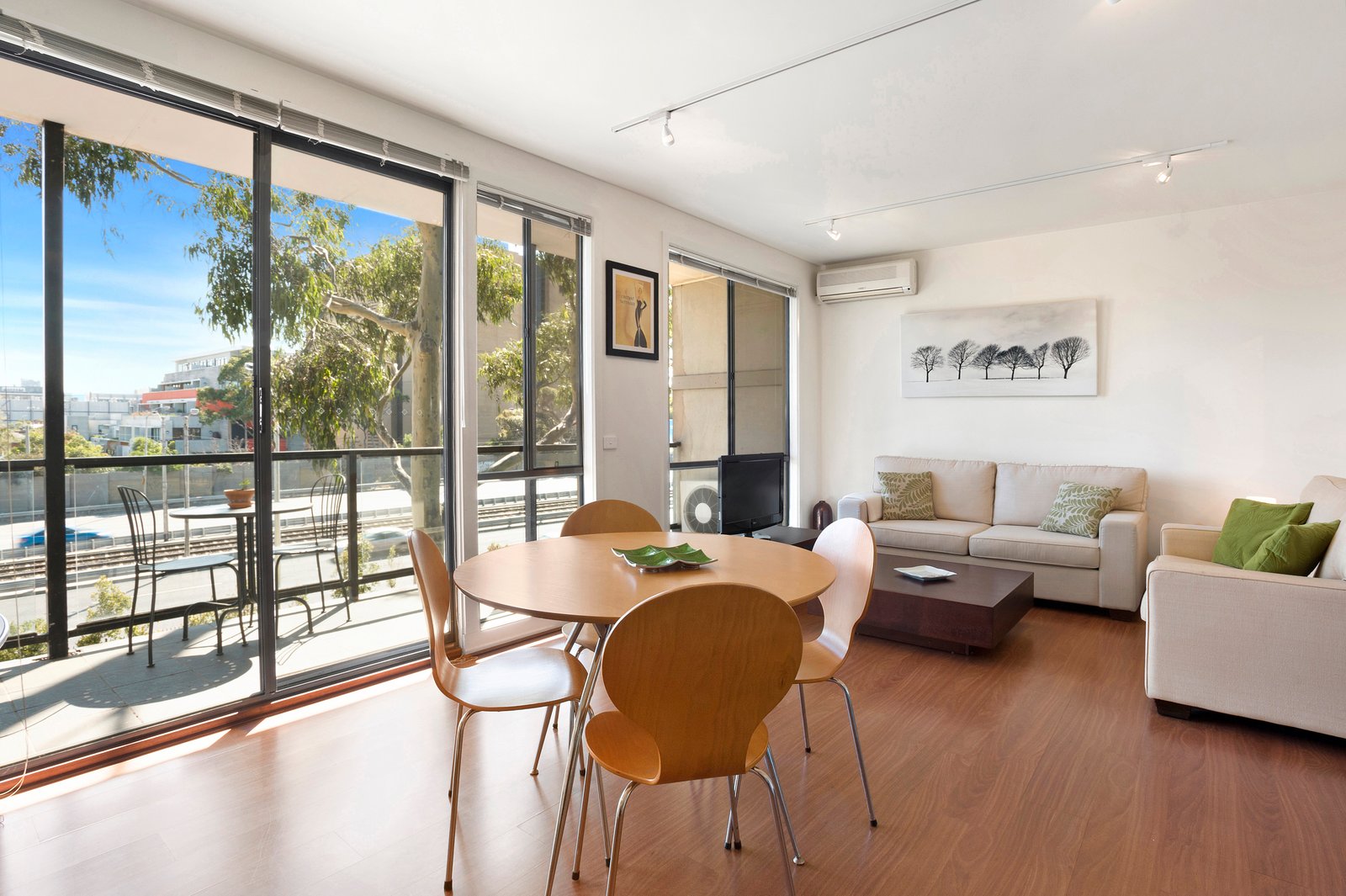 Gallery: 9/109-111 Wellington Street