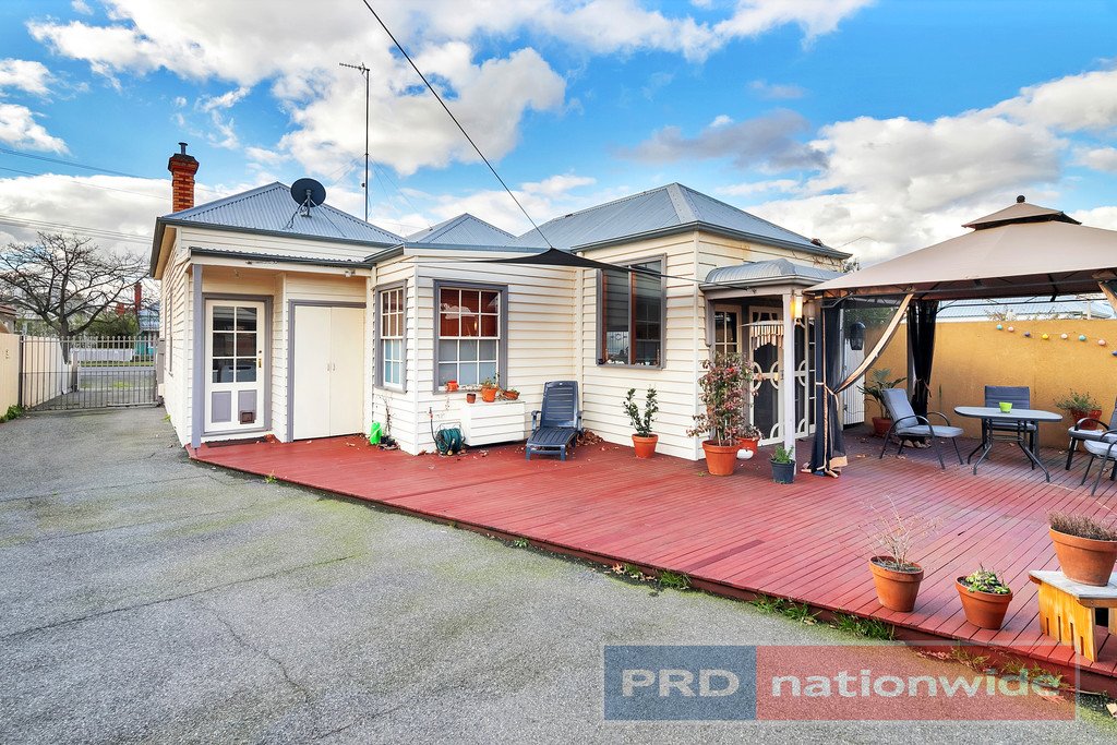 911 Dana Street BALLARAT CENTRAL 11