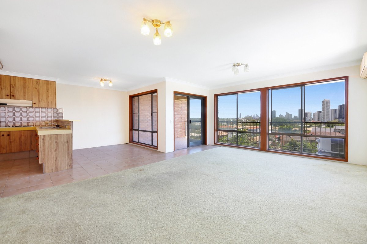 9/11 East Street BURLEIGH HEADS 6