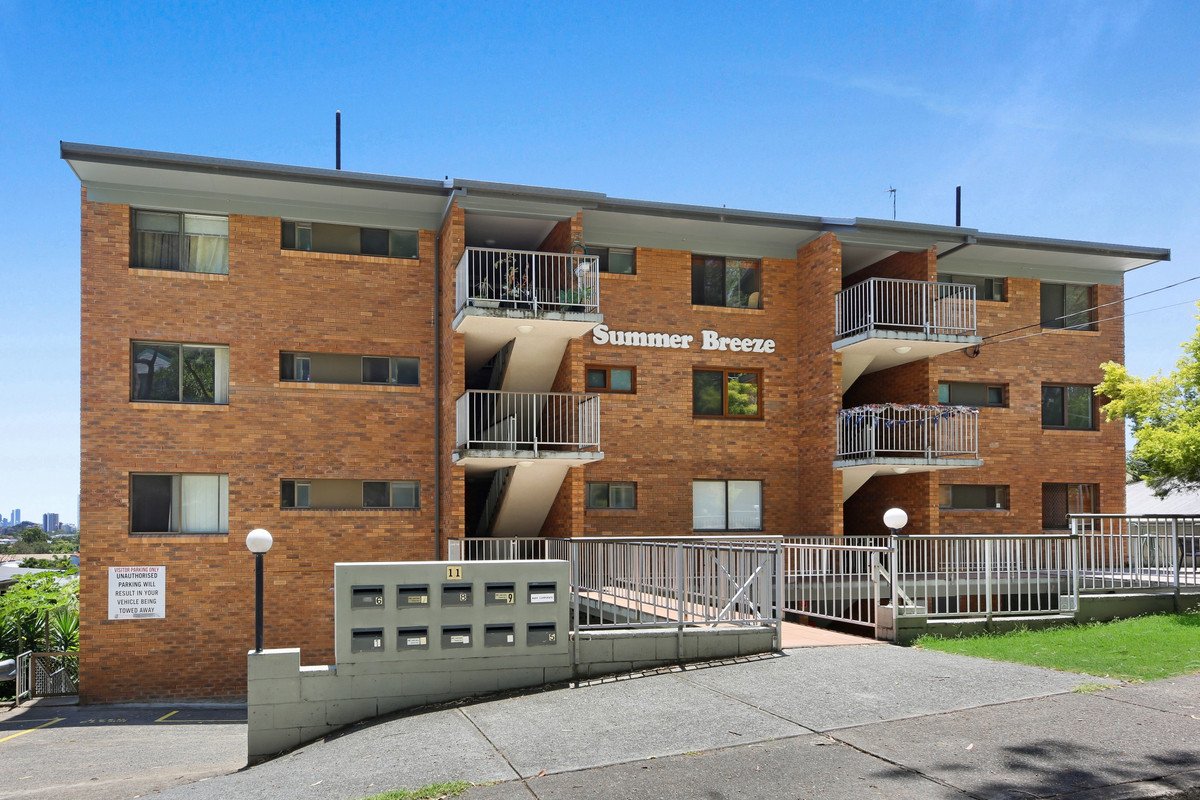 9/11 East Street BURLEIGH HEADS 13