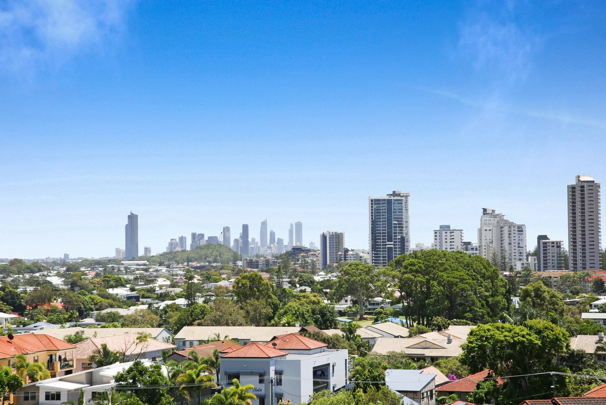 9/11 East Street BURLEIGH HEADS 17