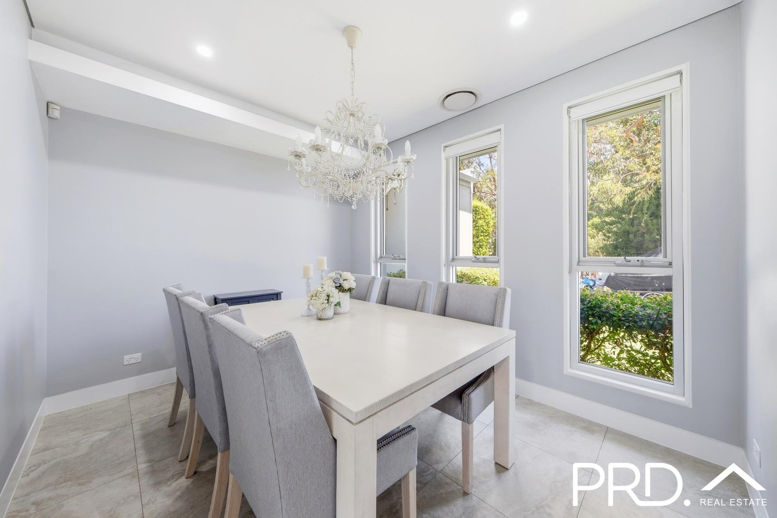 911 Henry Lawson Drive PICNIC POINT 3