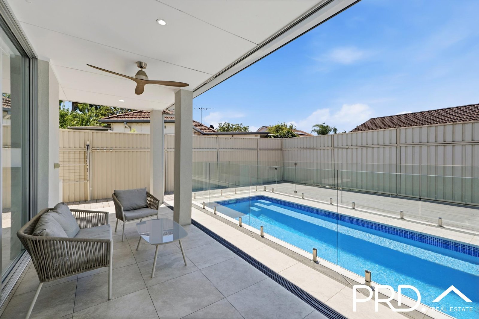 911 Henry Lawson Drive PICNIC POINT 15