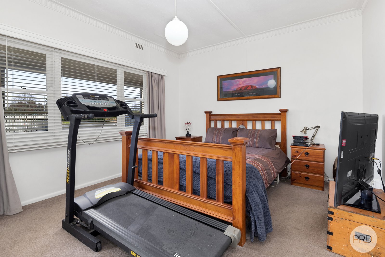 911 Pleasant Street South REDAN 6