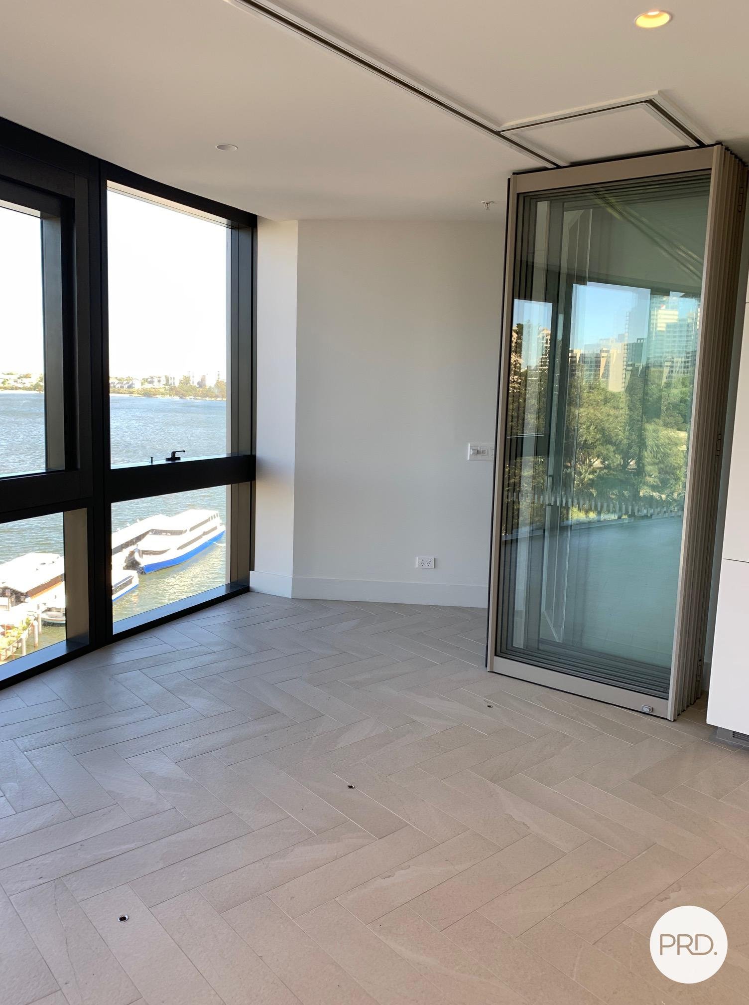 911/11 Barrack Square PERTH 21