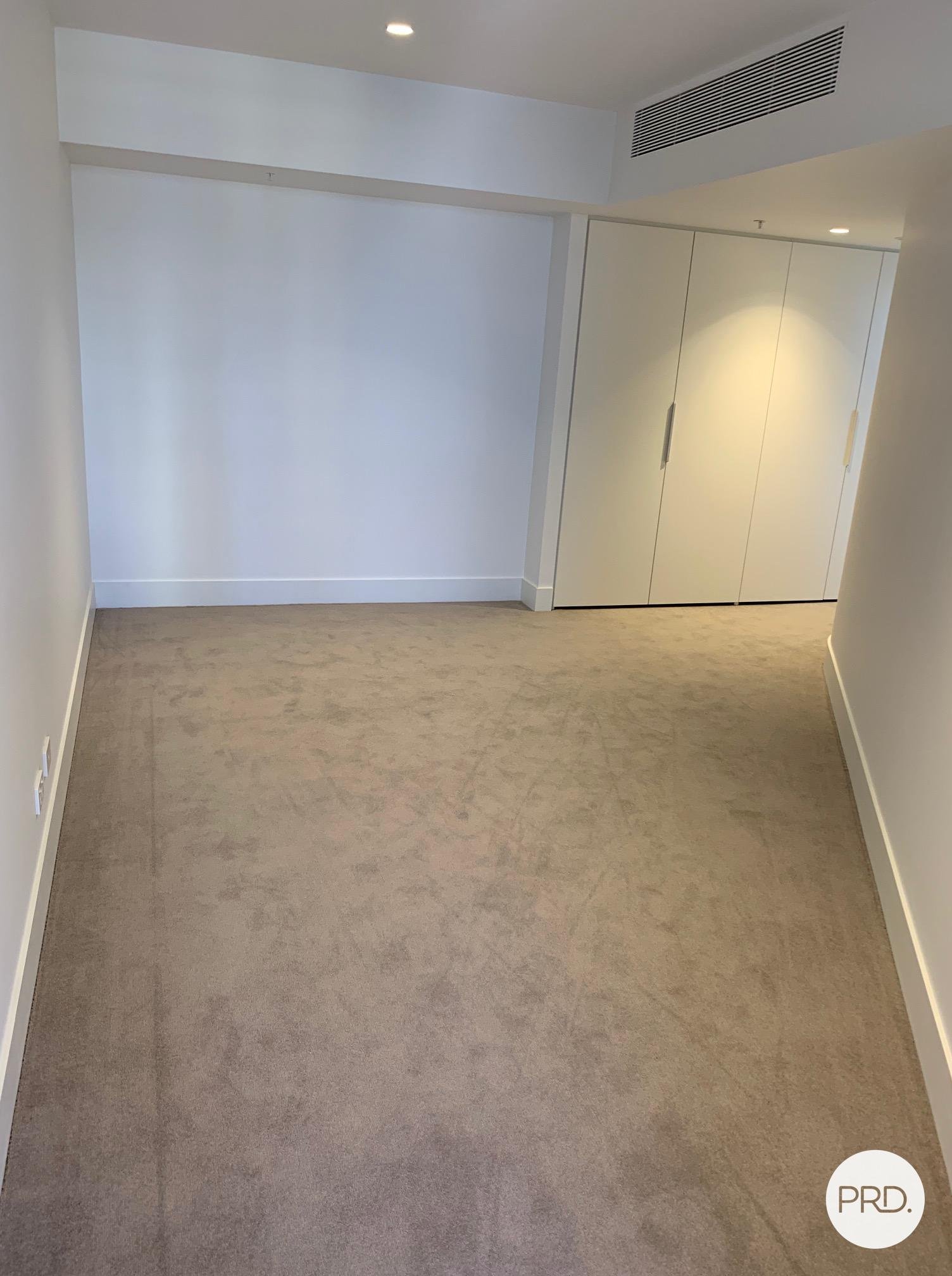 911/11 Barrack Square PERTH 24