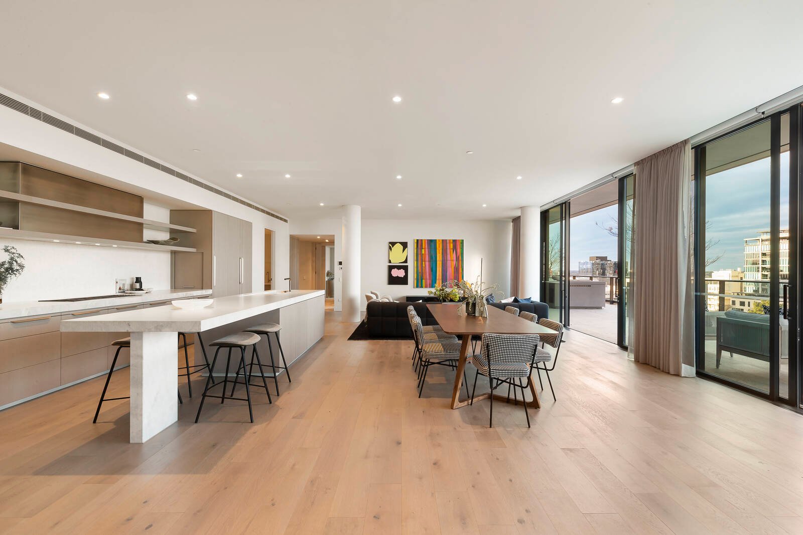 Real Estate and Property in 911/280 Albert Street, East Melbourne, VIC