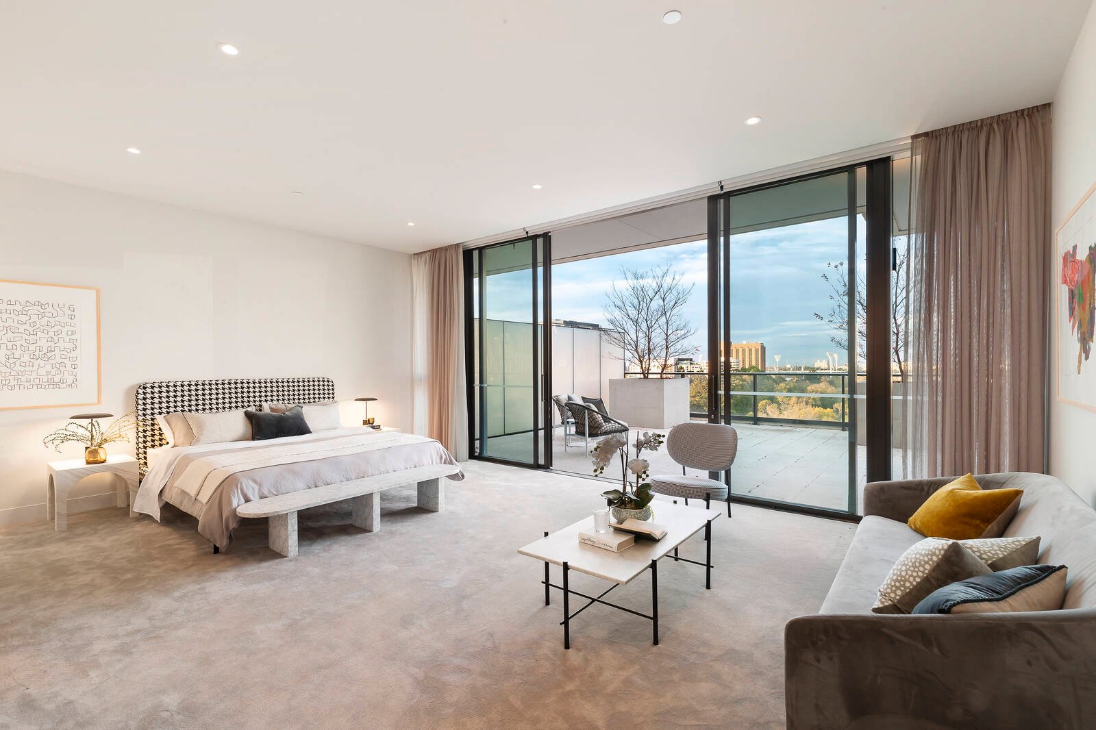 Real Estate and Property in 911/280 Albert Street, East Melbourne, VIC