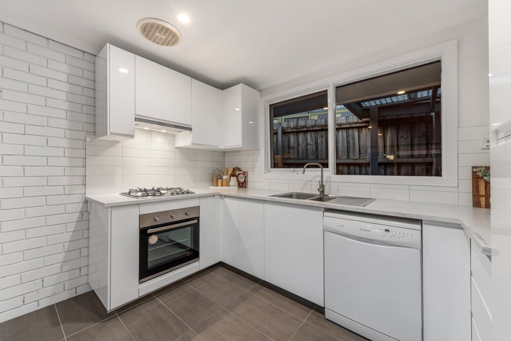 Gallery: 9/119-121 Centre Dandenong Road