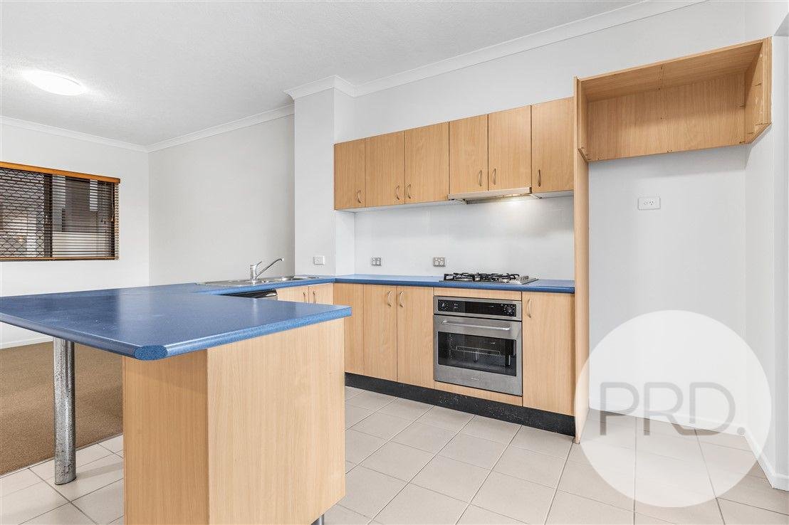 9/12-16 Melton Road NUNDAH 4