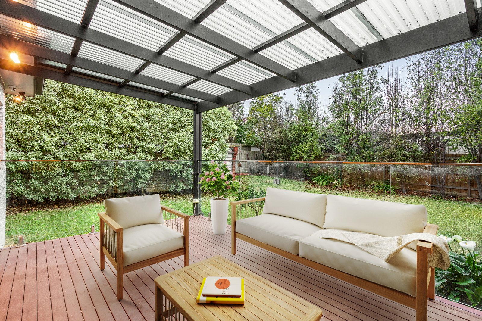 Real Estate and Property in 912 Burke Road, Deepdene, VIC