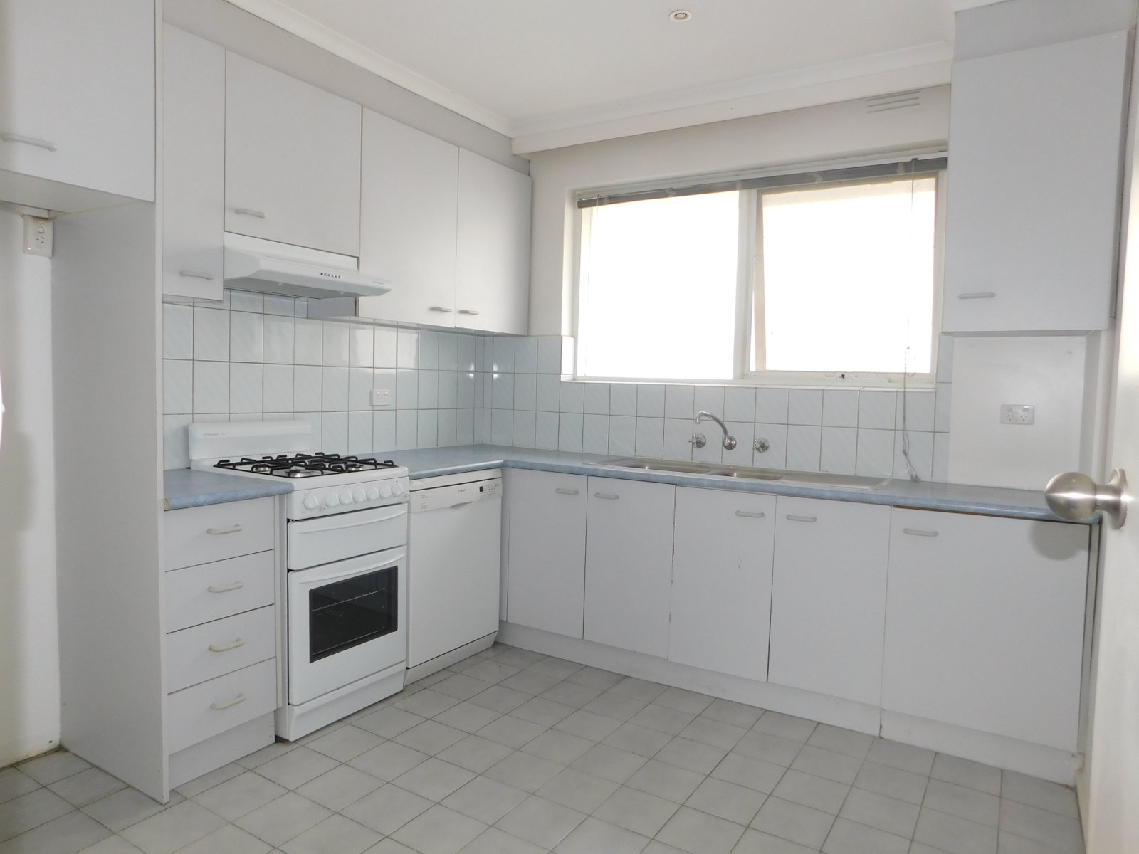 Gallery: 9/12 Maroona Road