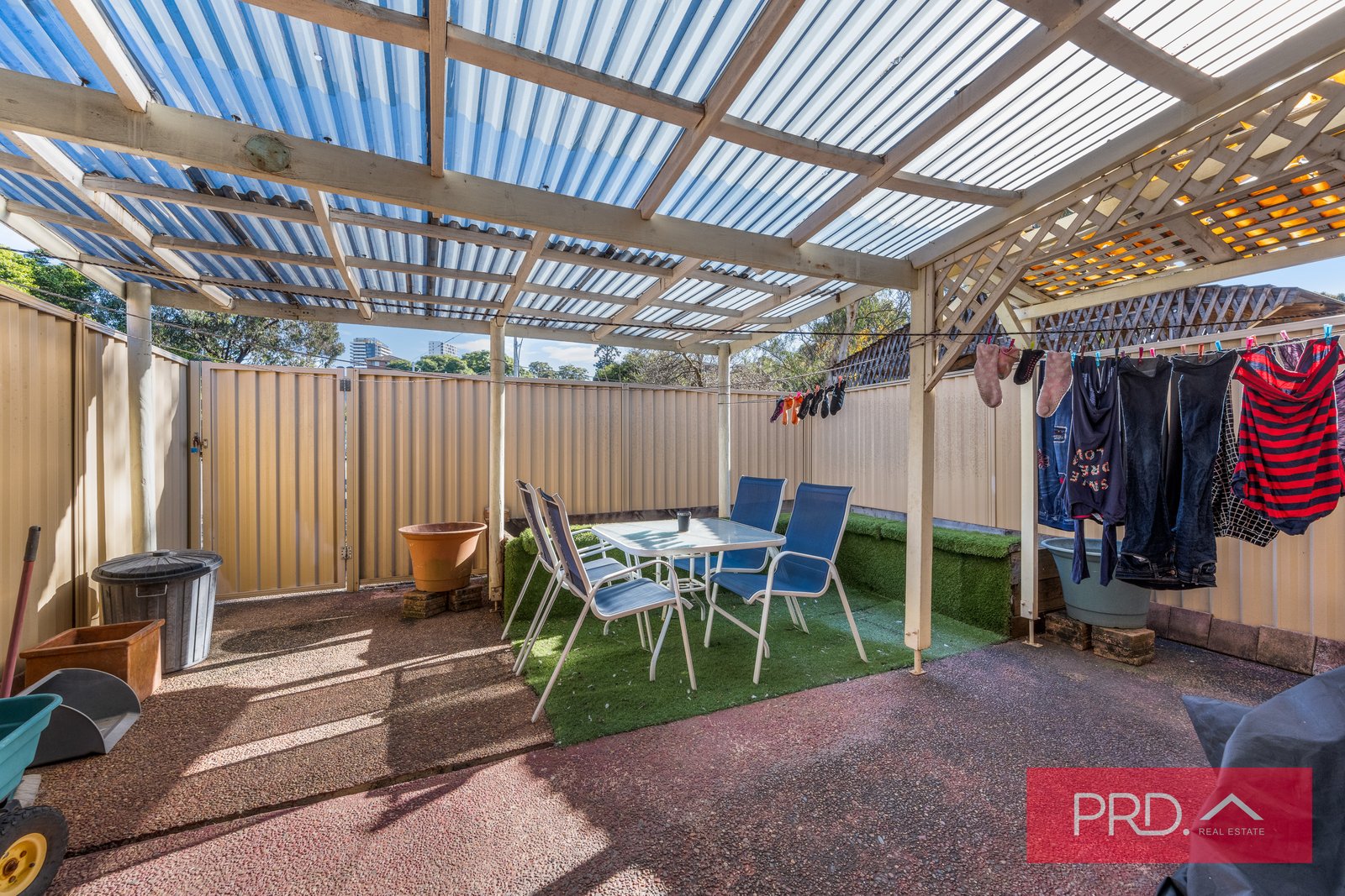 91/2 Riverpark Drive LIVERPOOL 8