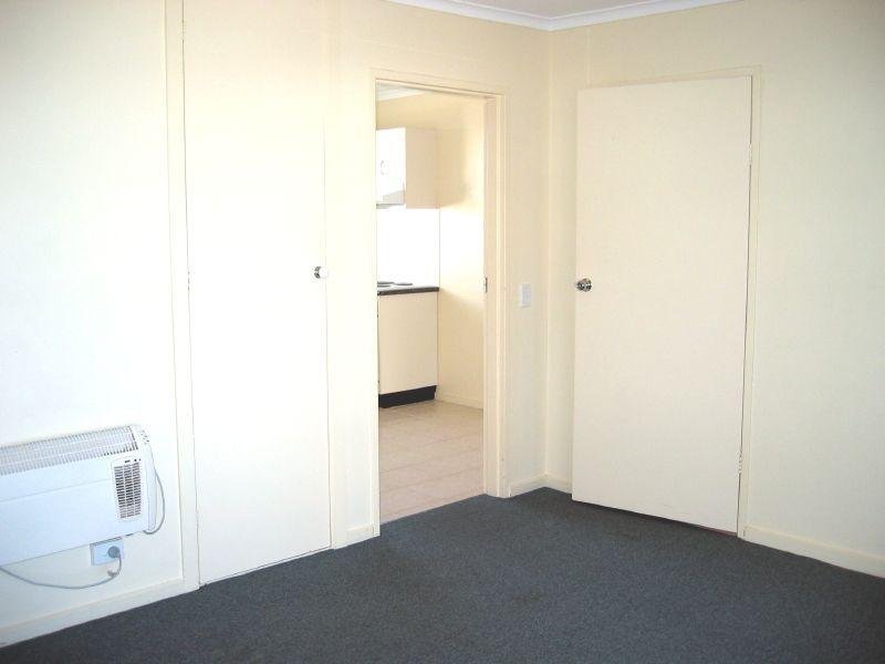 Gallery: 9/12 Warrigal Road