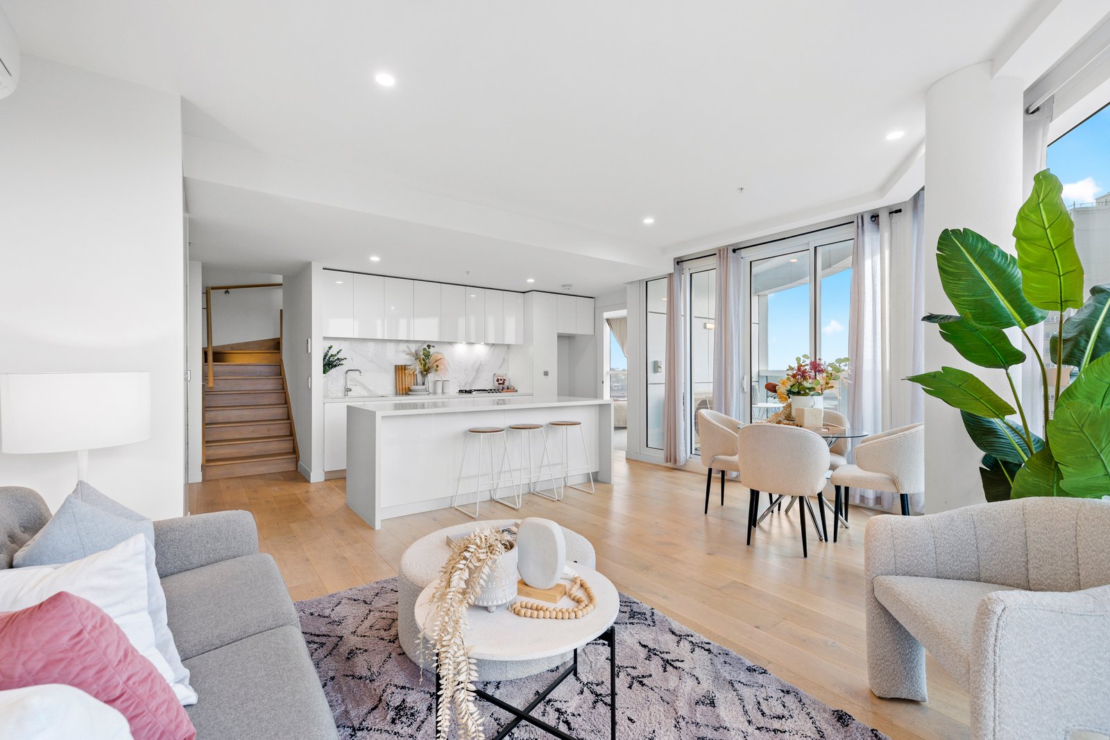 Gallery: 912/111 Canning Street