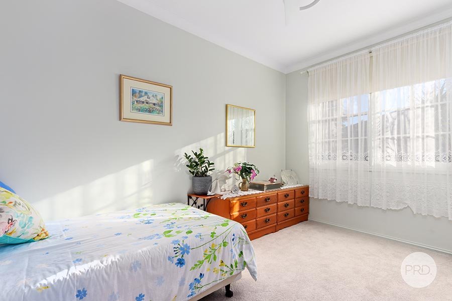 9/122-124 Russell Avenue DOLLS POINT 5