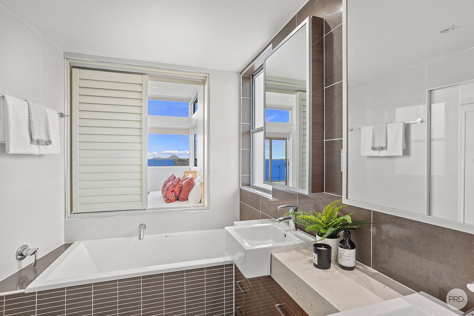 9/125-127 Soldiers Point Road SOLDIERS POINT 11