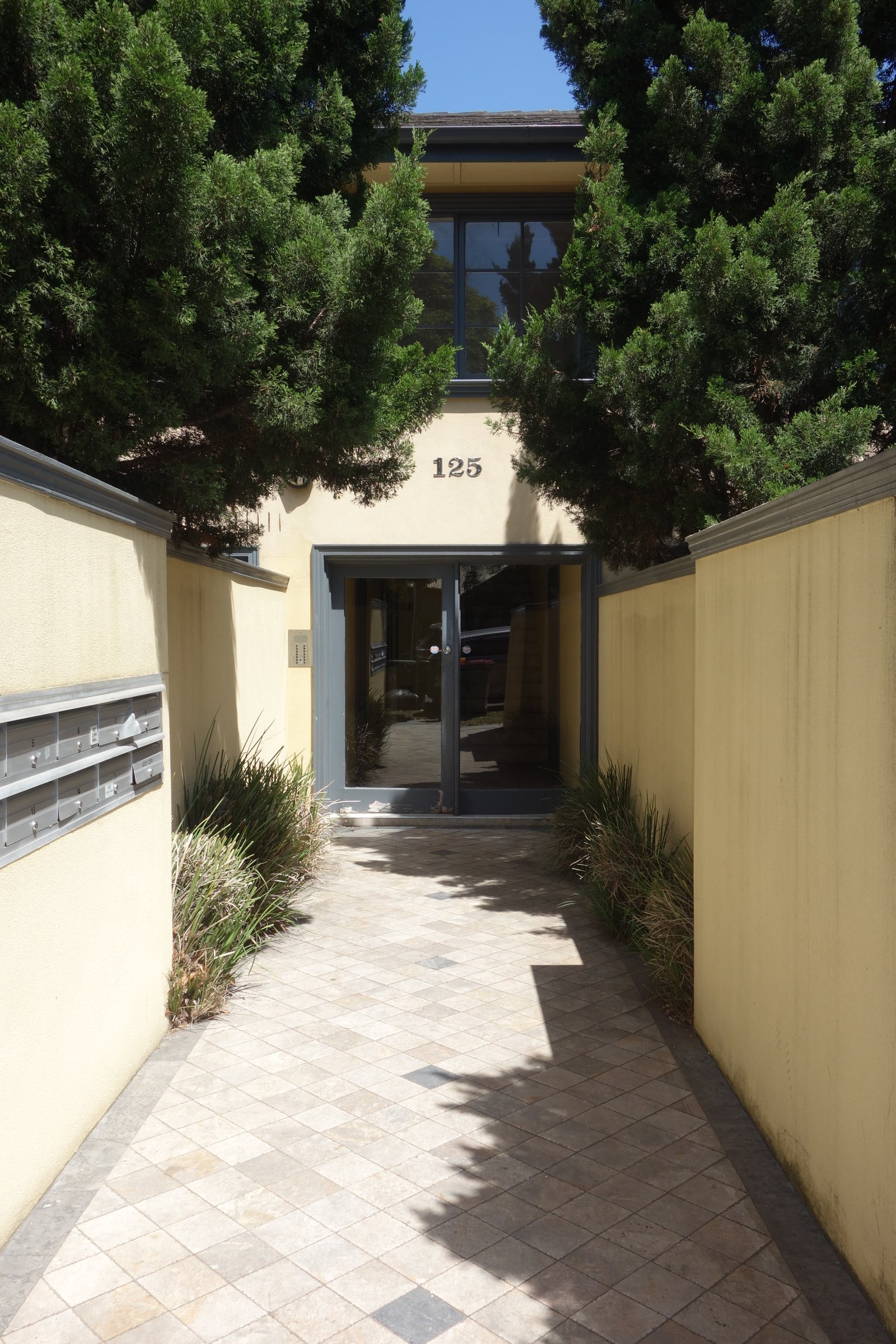 Gallery: 9/125 Kambrook Road