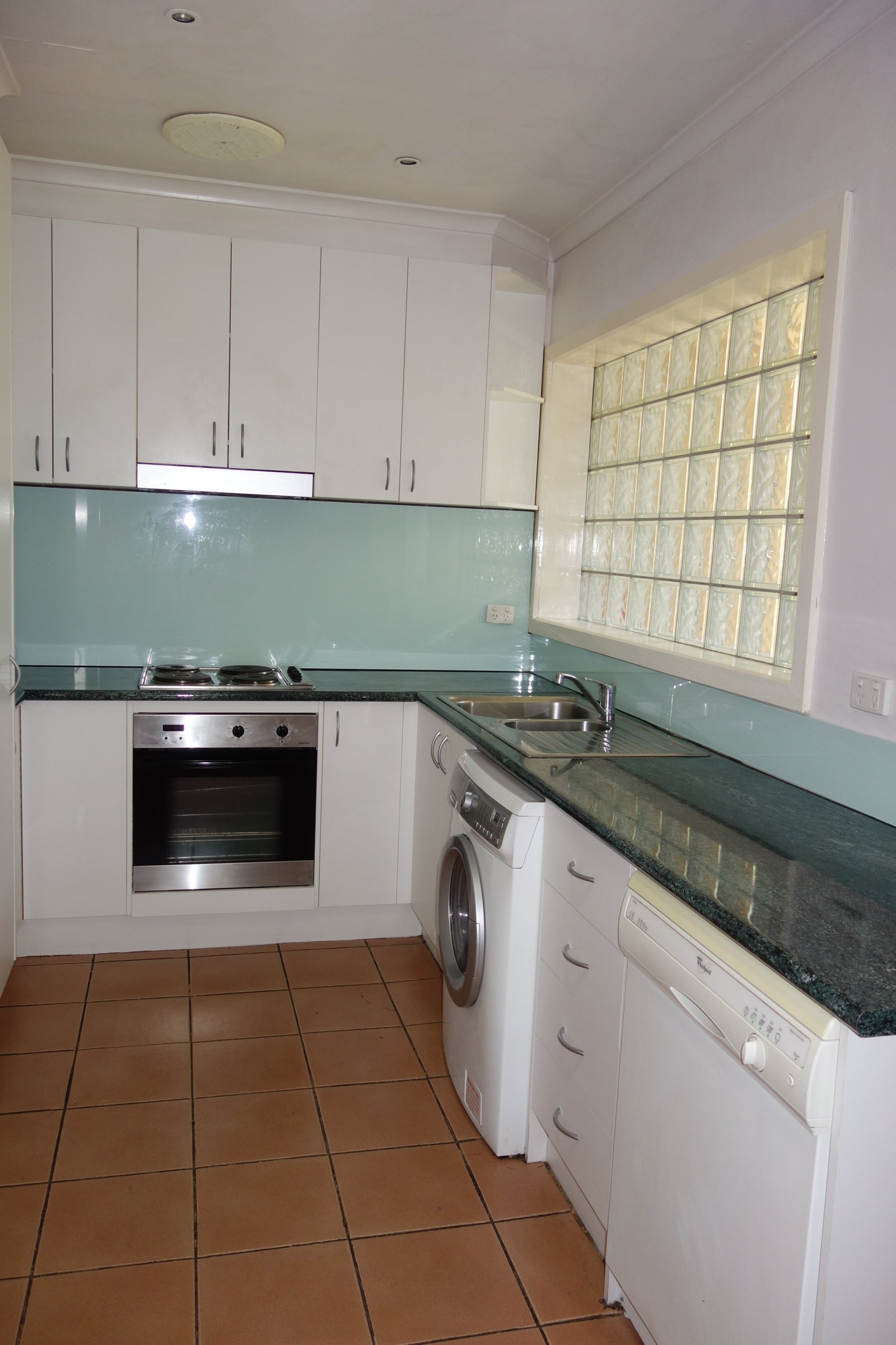 Gallery: 9/125 Kambrook Road