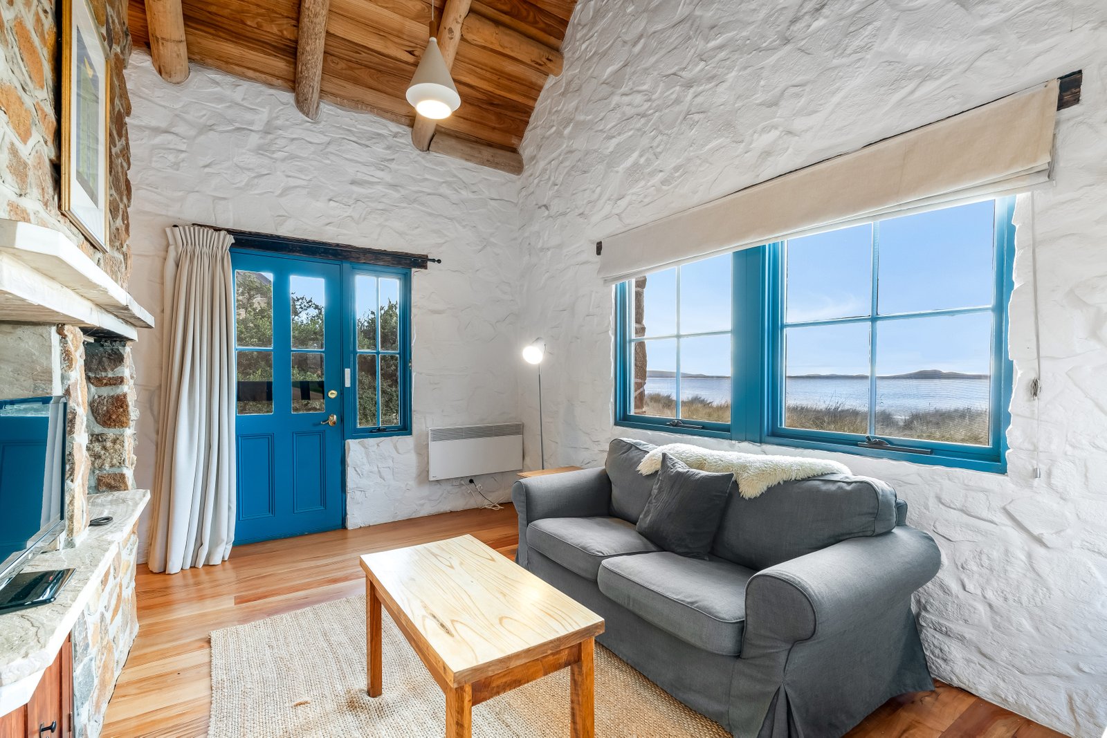 9/12990 Tasman Highway SWANSEA 18