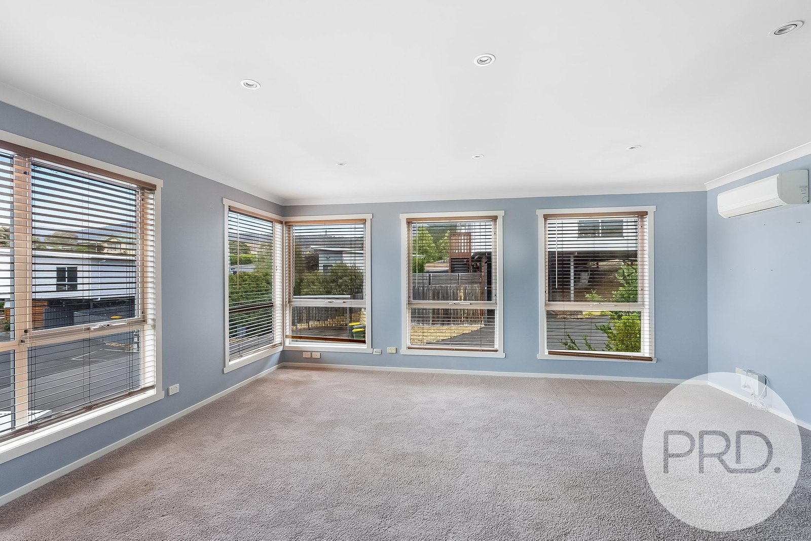 9/12a Abbotsfield Road CLAREMONT 2