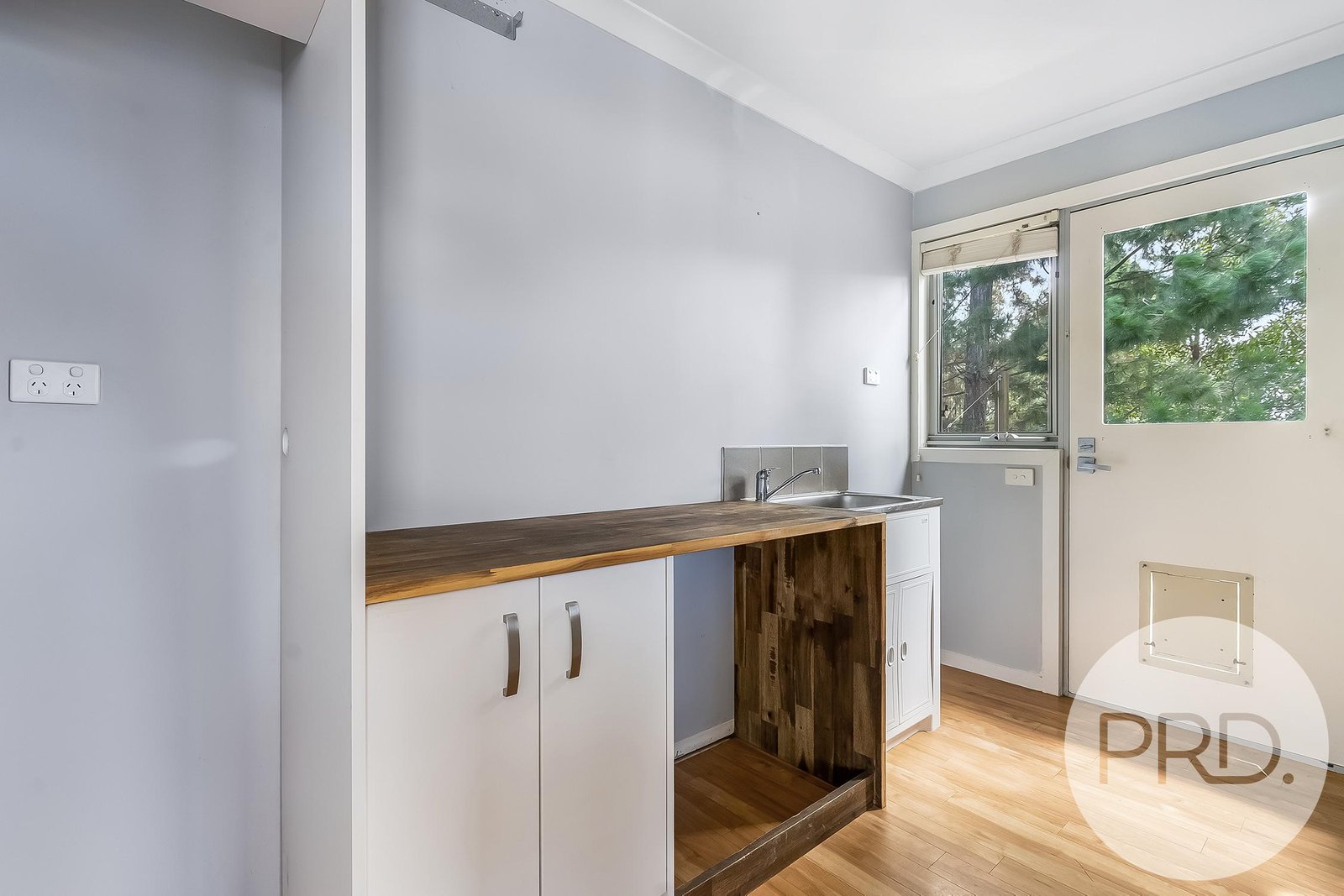 9/12a Abbotsfield Road CLAREMONT 8