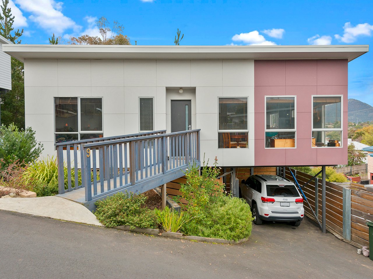 9/12a Abbotsfield Road CLAREMONT 1