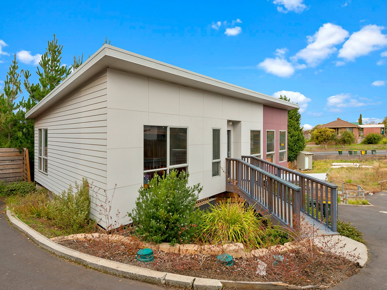 9/12a Abbotsfield Road CLAREMONT 16