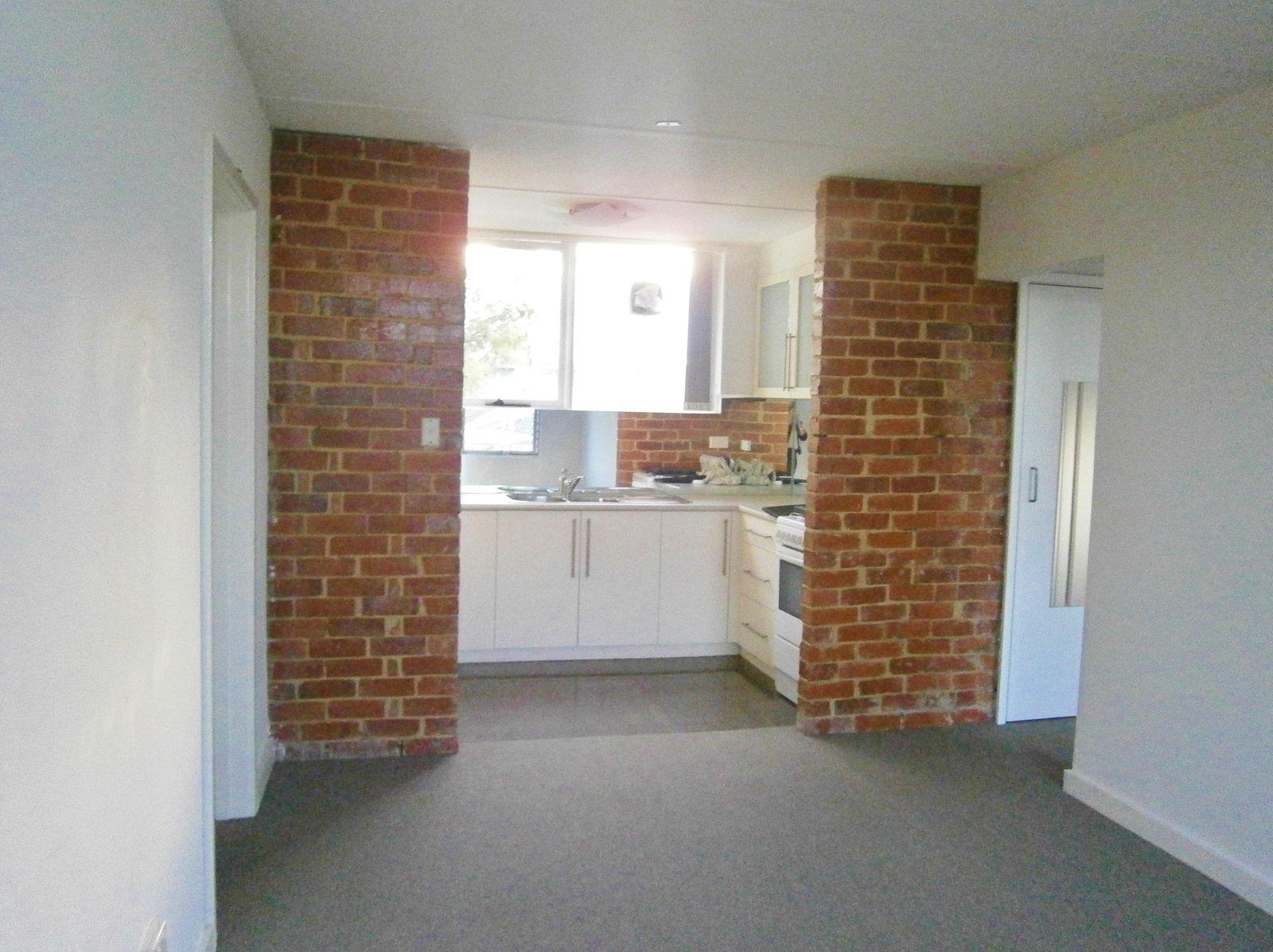 Gallery: 9/1366 Dandenong Road