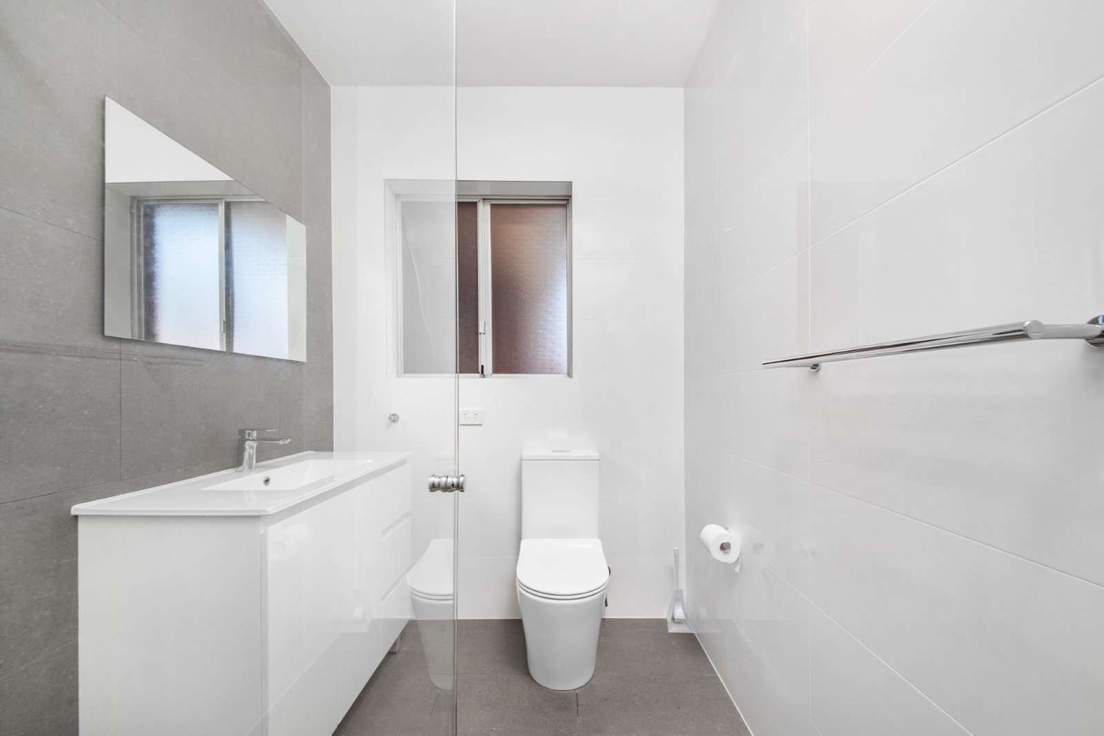 9/142-144 Chuter Avenue SANS SOUCI 6