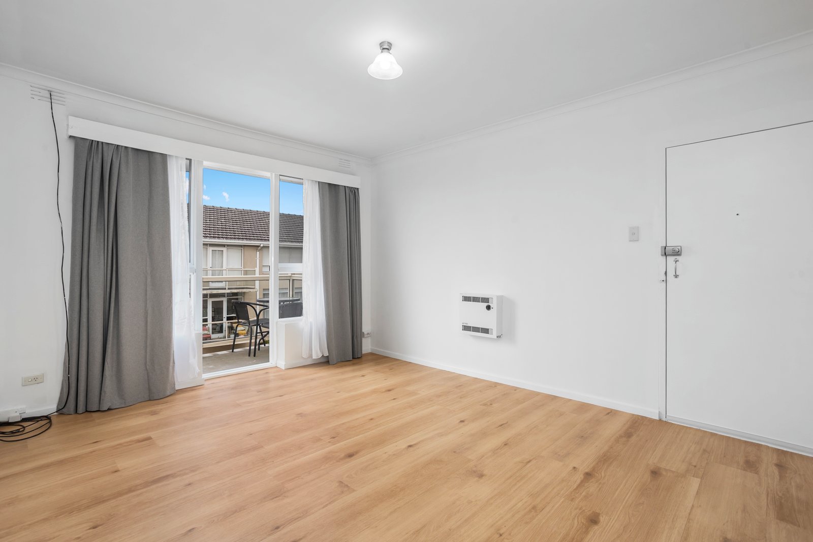 Gallery: 9/146 Hyde Street
