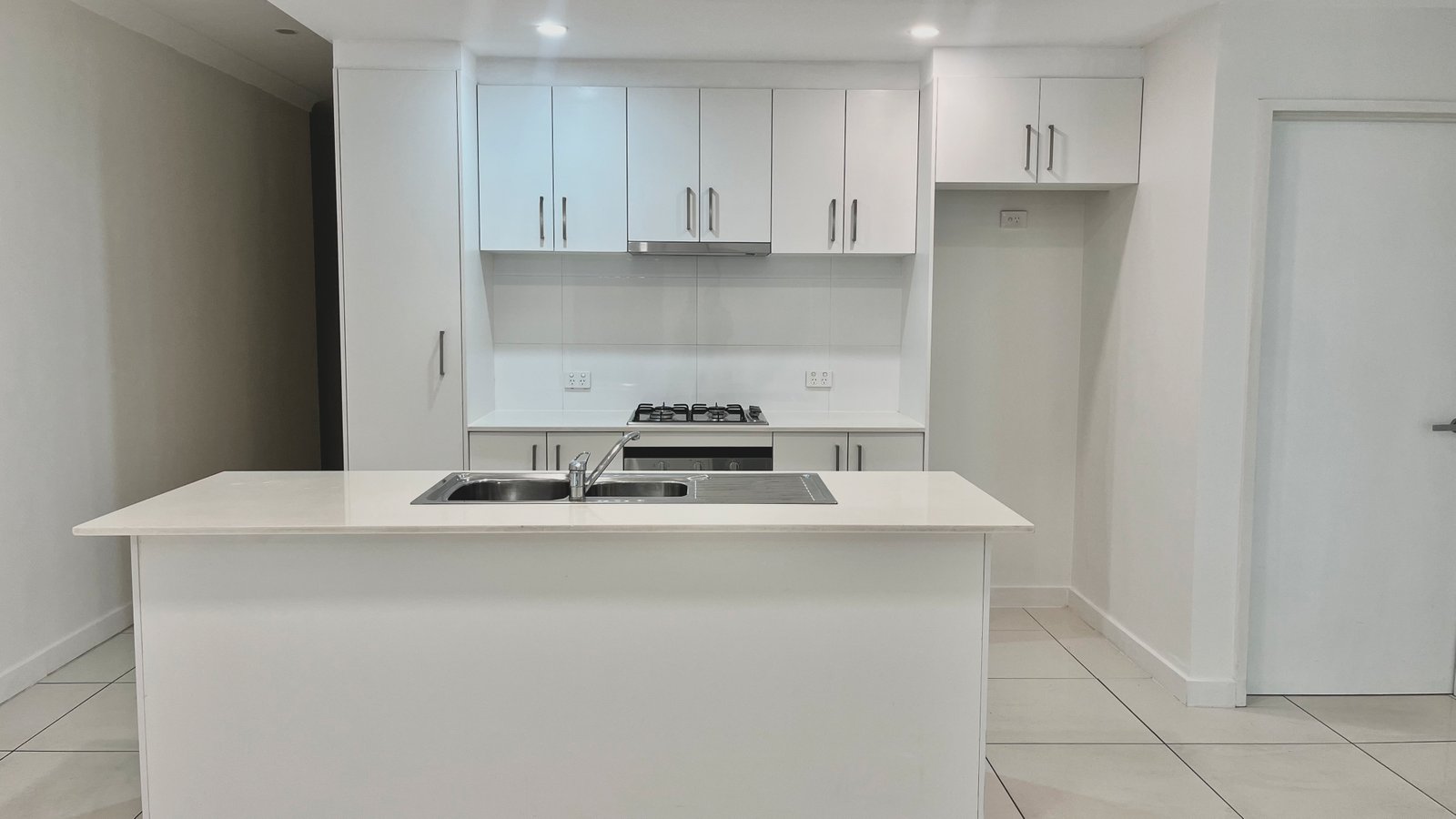 9/15-17 Castlereagh Street LIVERPOOL 4